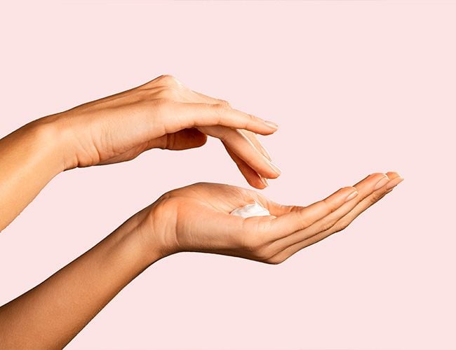 Peau mixte à grasse : le gel-crème raffermissant qui ne laisse aucune trace