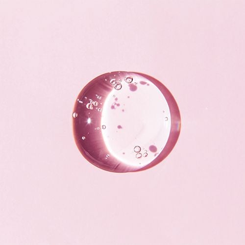 Rétinol, Acide Hyaluronique ou Vitamine C : Lequel Choisir Selon Votre Signe de l'Âge ?